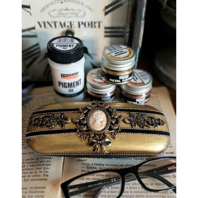 pigment fix metal pigment glasses case.1